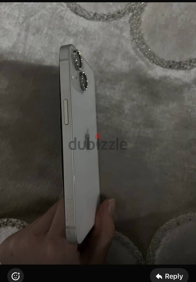iPhone 13 4