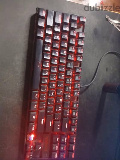 Redragon K585