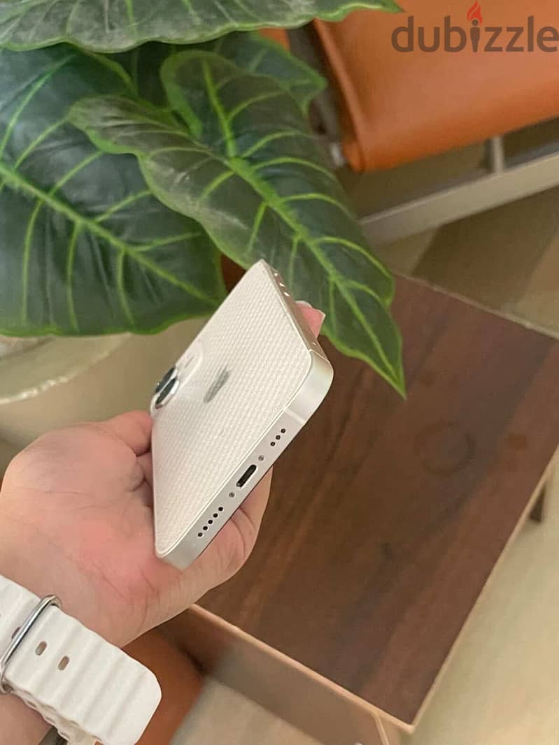 iPhone 12 1