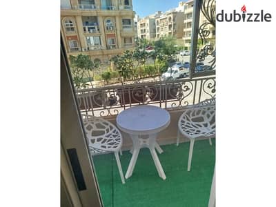 شقة 157 م متشطبة بالكامل شامل المطبخ و مكتبة موقع متميز علي فيو مفتوح للبيع في غرب أرابيلا التجمع الخامس القاهرة الجديدة بجوار المدرسة المصرية للغات