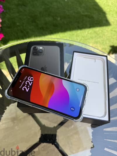 Iphone 11pro in excellent condition للبيع ايفون ١١ برو بحاله ممتازه
