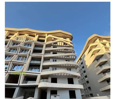 Apartment for sale, 210m  ready to move prime location Midtown, New Capital