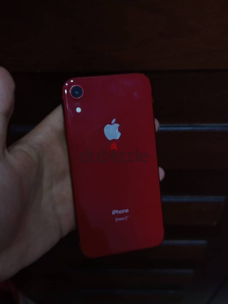 iPhone xr 4