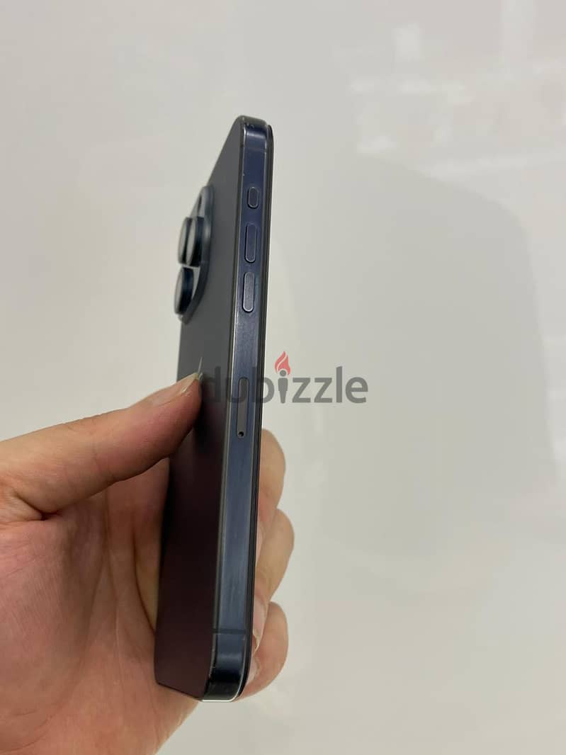 Iphone 15 pro max 3