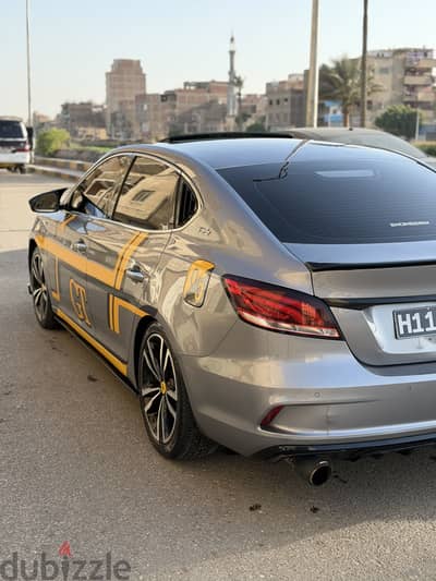 Mg 6 فبريكا بالكامل