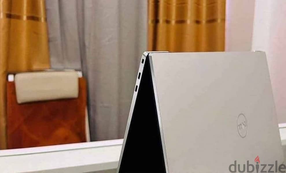 DELL Precision 5570 3