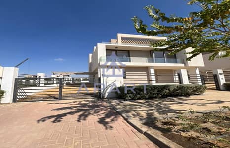for Sale Large Villa in Villette Ready to Deliver Prime View North Oriented