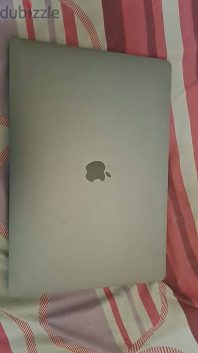 Apple macbook pro model 2019