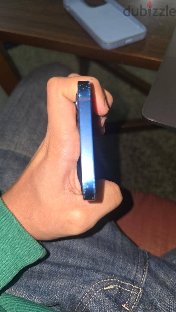 iPhone 12 2