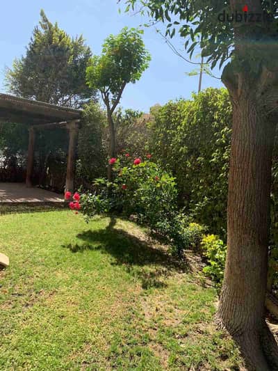 متاح للبيع بالرحاب ڤيلا رباعى نموذج B1ارض 220ممبانى 210م تشطيب شركه البيع شامل المطبخ والتكيفات مطلوب 18 مليون تفاوض متاح صور 