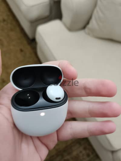 فردة يمين و case سماعة google pixel buds pro