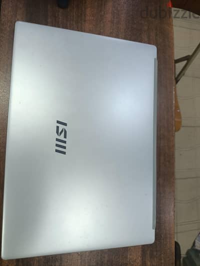laptop i5 msi hard 512 ram 8 hd iris بسعر خيالي 8800ج