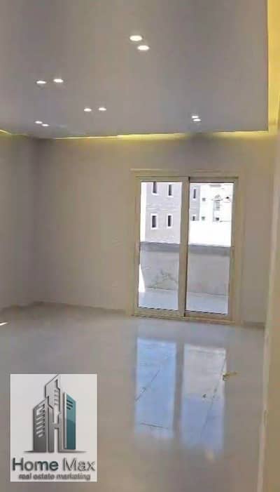 شقة للايجار بالمطبخ تشطيب سوبر لوكس كمبوند زايد هايتس الشيخ زايد