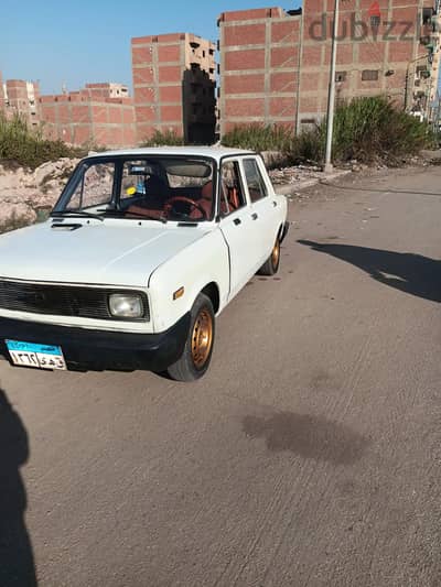 فيات ١٢٨