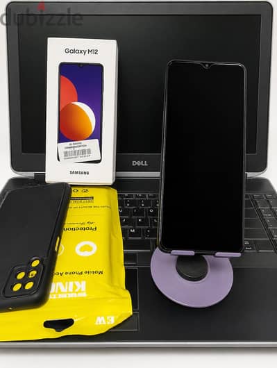 للبيع سامسونج Samsung Galaxy M12 بحالة ممتازة مع العلبة والكفر