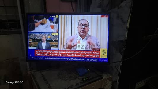 شاشه مستعمله للبيع حاله نضيفه