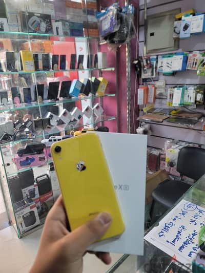 ايفون xr