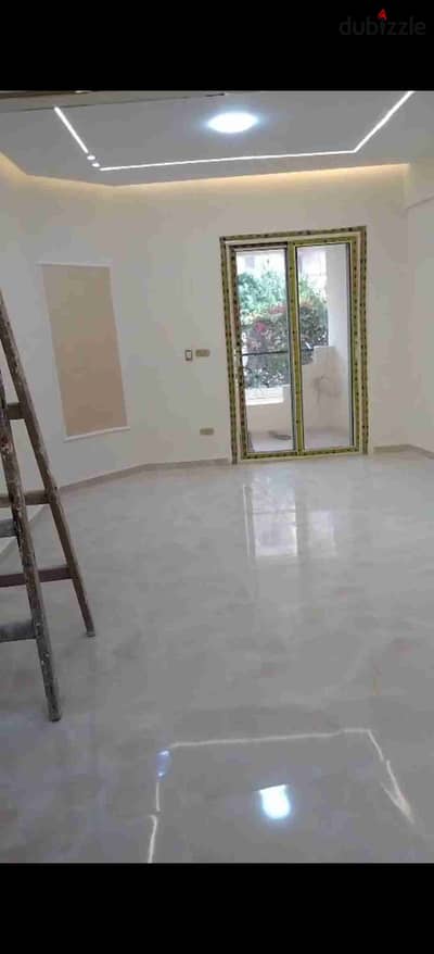 For sale apartment in Sheikh Zayed, finished, first residence at a bargain price