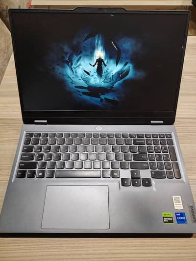 Lenovo LOQ 15IRX9 RTX 4060