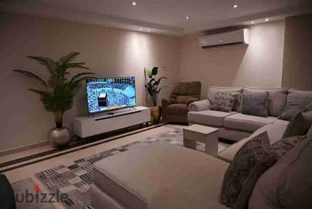 شقة فندقيه 3غرفة نوم ماستر للايجار اول سكن قرب فندق سفير للسكن الراقي بالدقي