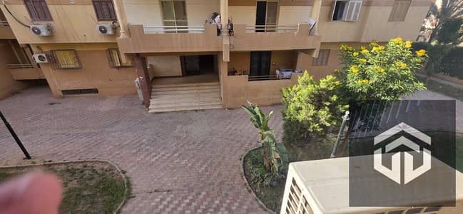 شقة للبيع بسعر لقطة متشطبه بالكامل , بالتكييفات , 3 غرف في كمبوند صن رايز التجمع الخامس بجوار واتر واي