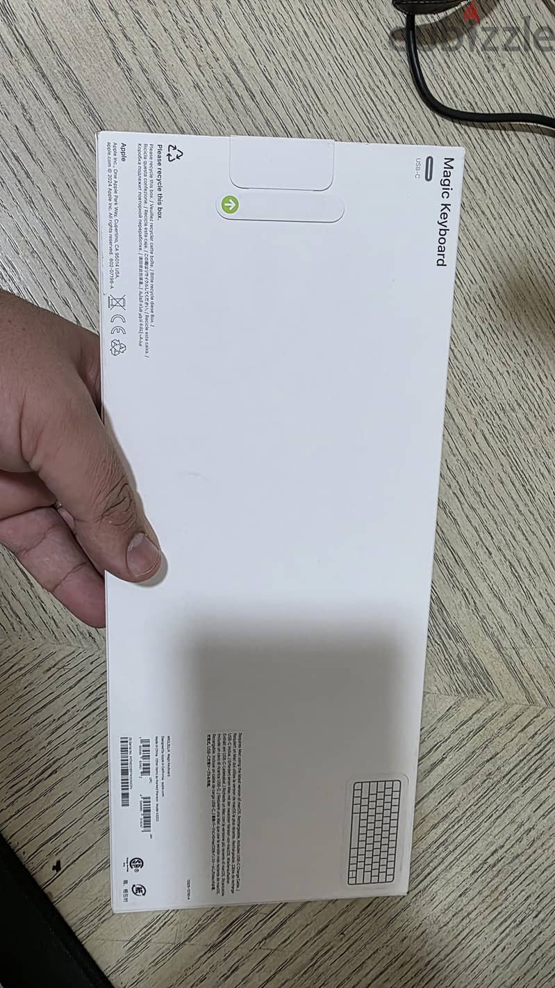 Apple Magic Keyboard 1