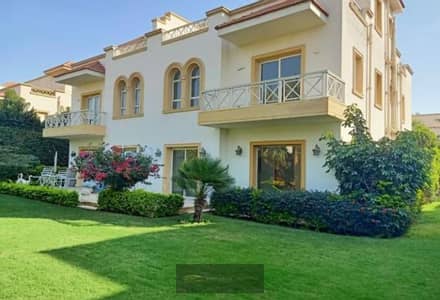 فيلا للإيجار في جرينز الشيخ زايد – بحري بالكامل فيو لاندسكيب وتشطيب الترا لوكس بالمطبخ والتكييفات