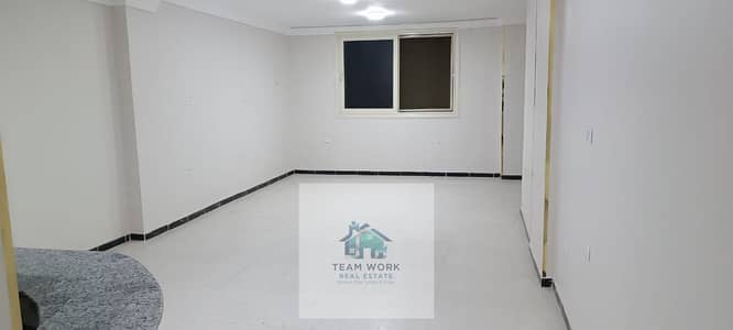 للإيجار: شقة فاخرة "أول سكن" أمام بيفرلي هيلز مباشرة اهالي بسر لقطةFor Rent: Luxury "First Occupancy" Apartment Directly Across from Beverly Hills