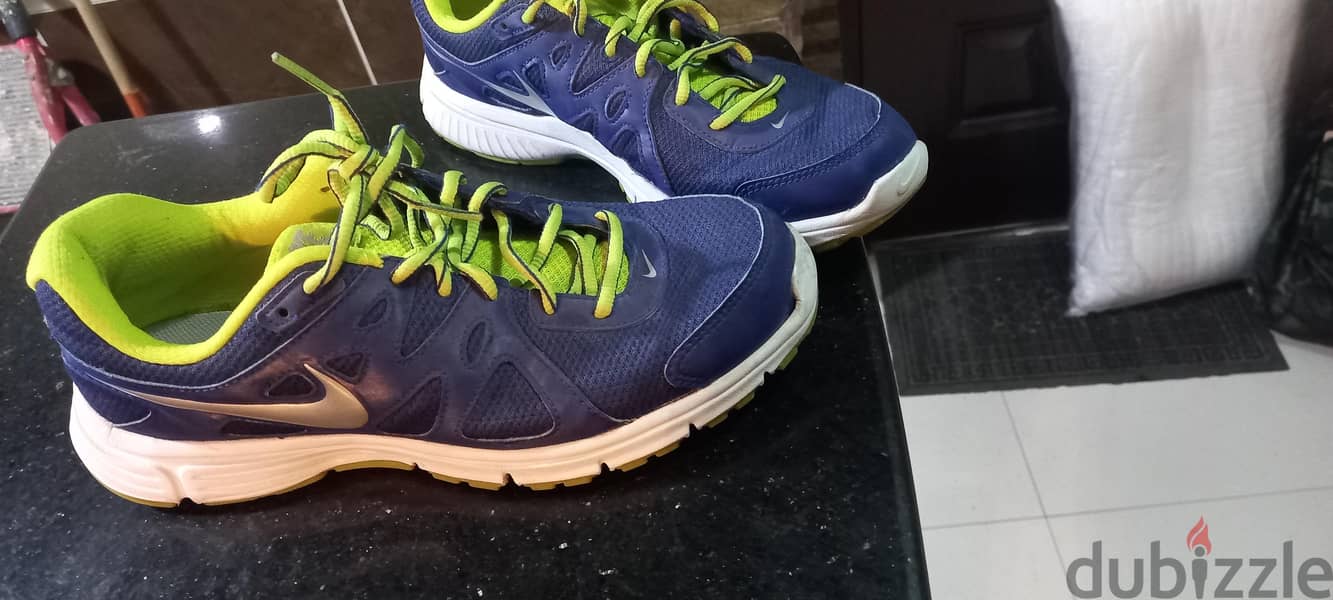 nike original size 42 2