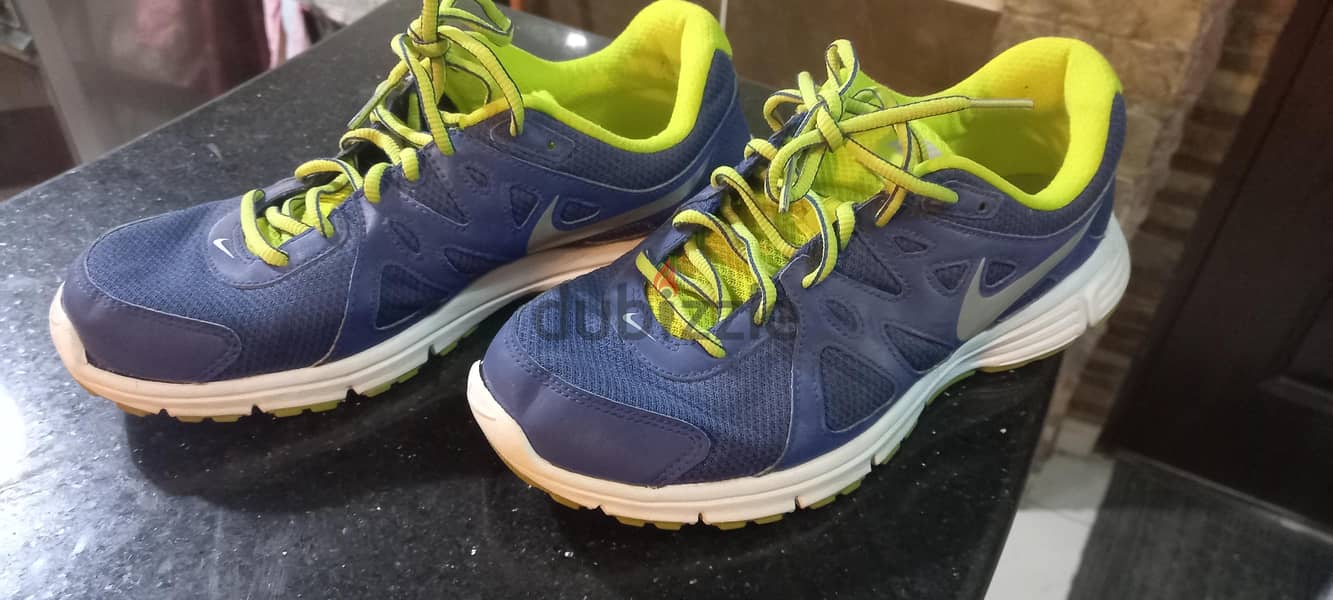 nike original size 42 4