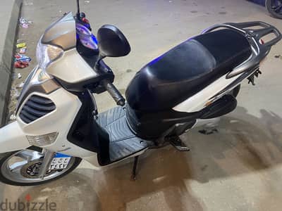سكوتر  scooter