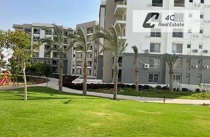 ريسيل شقة مساحة 191 م ارضي بجاردن برايم لوكيشين فيو مفتوح للبيع في مرحلة Garden residence كمبوند هايد بارك Hyde park التجمع الخامس بجوار ماونتن فيو
