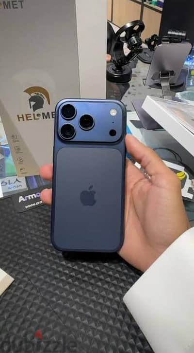 *معااانا اليوووم احسن عرررض لافضل جهاز *Iphhhhhone 17 Promaaaax
