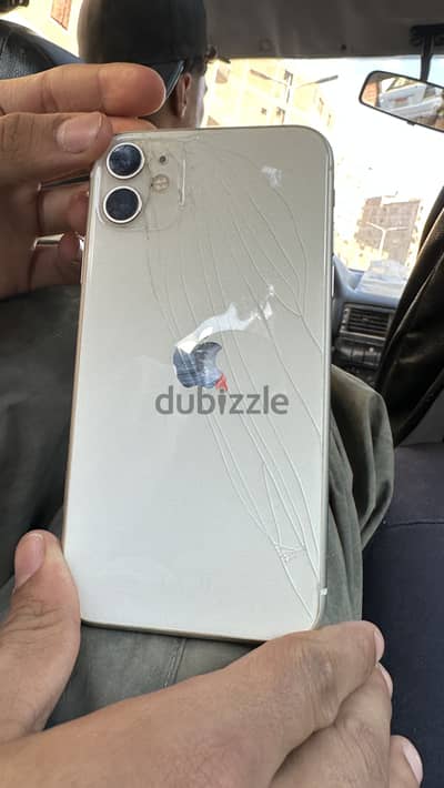 ايفون 11