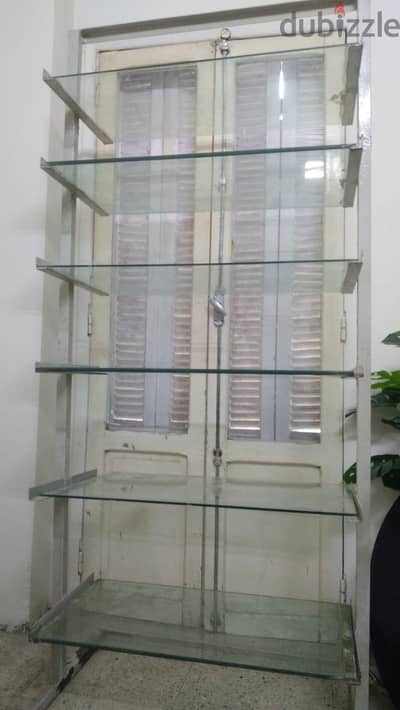 محطه مترو عزبه النخل