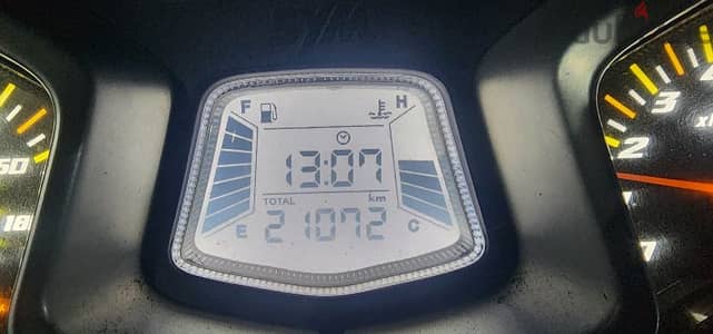 كروزيم 300 بحاله ممتازه