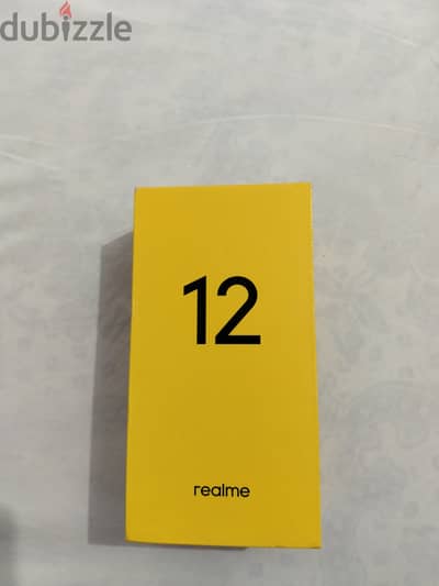 Realme 12 4g مستعمل سنة ونص ومغير شاشة
