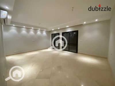 شقه للايجار apartment for rent بالمطبخ والتكييفات بكمبوند كورتيارد courtyard compound