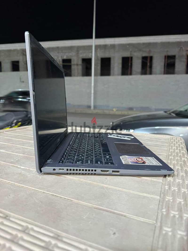 Asus vivobook 4