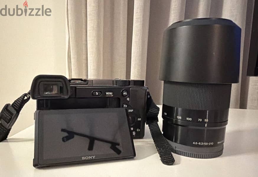 Sony A 6100 3