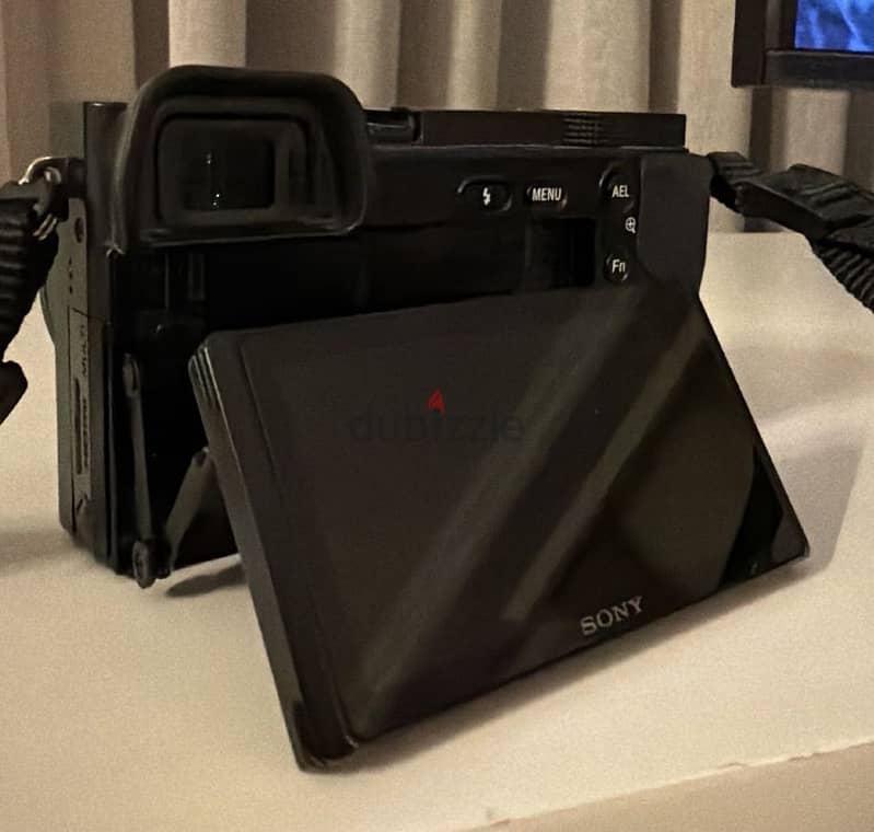 Sony A 6100 4