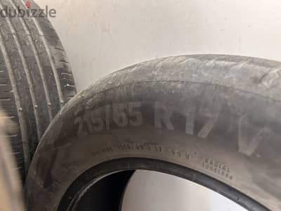 ٤ فرد كاوتش مستعمله 215/65 R17