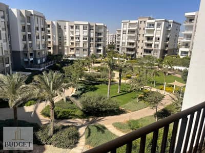 Prime location | 2-bedroom apartment, 116 sq m, for sale in Hyde Park New Cairo Park Way Residence, near 90th Street and the Americ