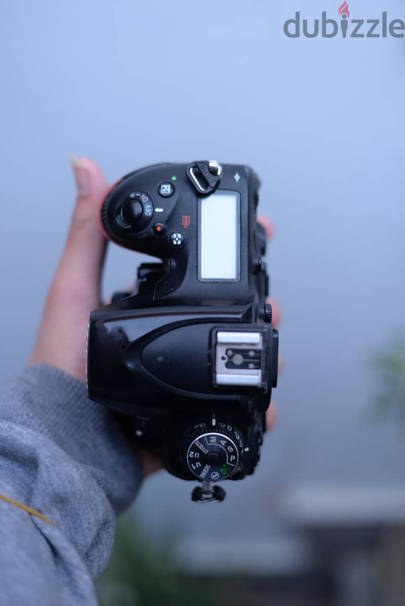 camera nikon 750 1