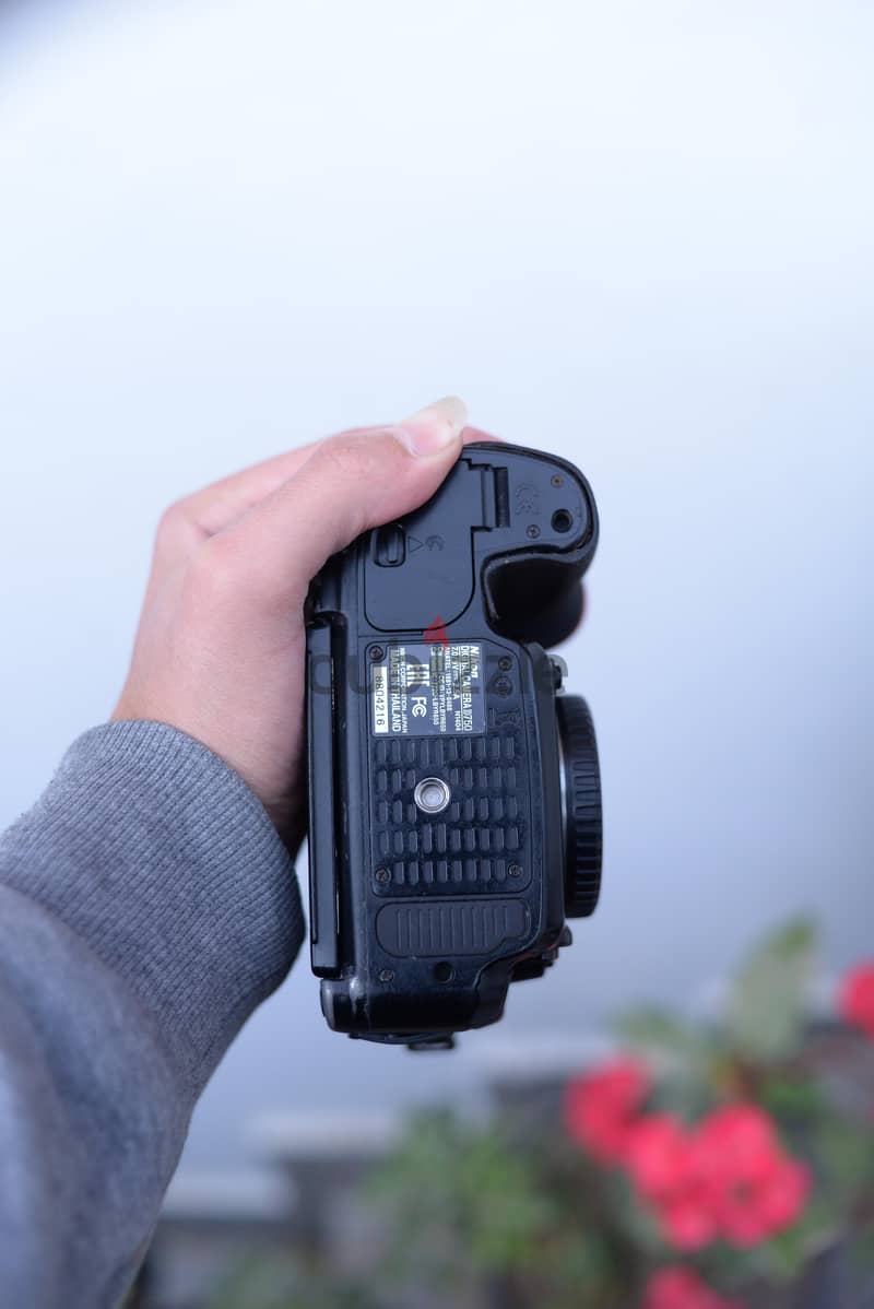 camera nikon 750 3