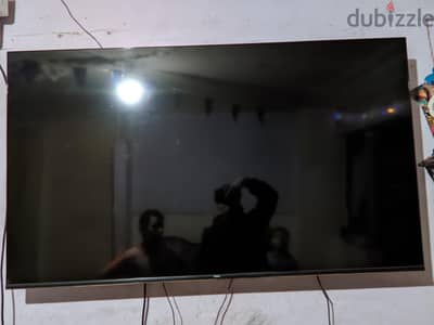 للبيع شاشه سينيكس مستعمله بلكرتونه