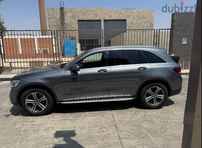 glc200 SUV all fabric