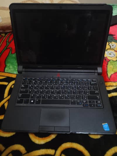 لاب dell latitude3340