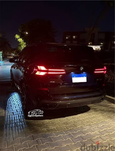 BMW X5 M60i 2025