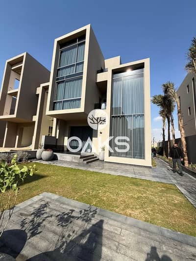 villa 270m for sale from water way in prime location in Fifth Settlement – New Cairo Next to Palm Hills Compound